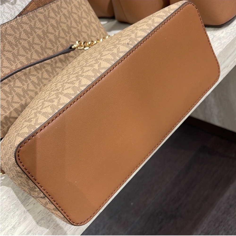 Michael Kors  $398 Tan and White Crossbody Bag - Picture 6 of 12